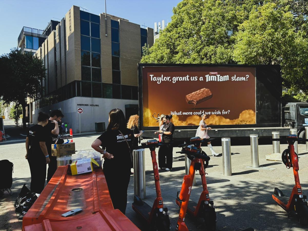 Traditional Mobile Billboards - Melbourne, VIC Image #2